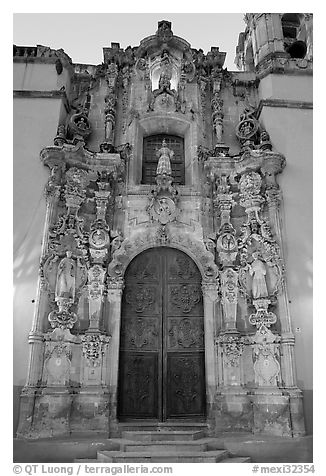 Church of San Diego. Guanajuato, Mexico (black and white)