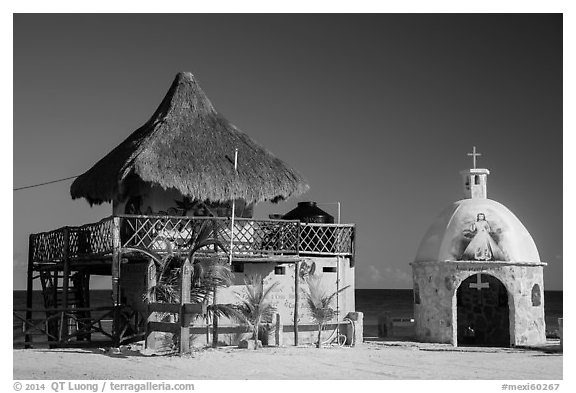Bar and Chan Santa Cruz Monument, Punta Sur. Cozumel Island, Mexico (black and white)