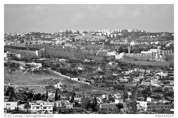 Old town skyline with remparts and Dome of the Rock. Jerusalem, Israel