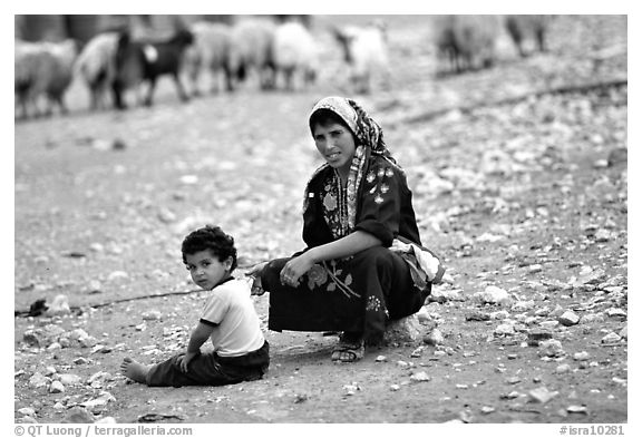 Bedouin woman and child, Judean Desert. West Bank, Occupied Territories (Israel)