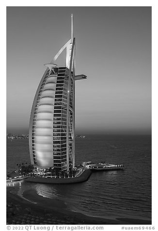 Burj Al Arab. United Arab Emirates (black and white)