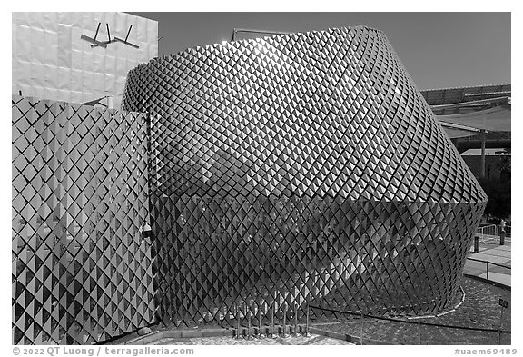 Mirrors and multicolored tiles, Pakistan Pavilion. Expo 2020, Dubai, United Arab Emirates (black and white)