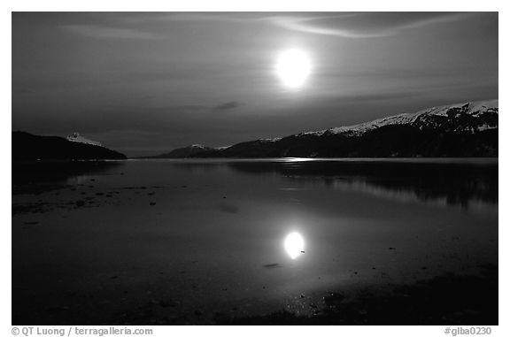 Full moon, 1am, Muir inlet. Glacier Bay National Park (black and white)