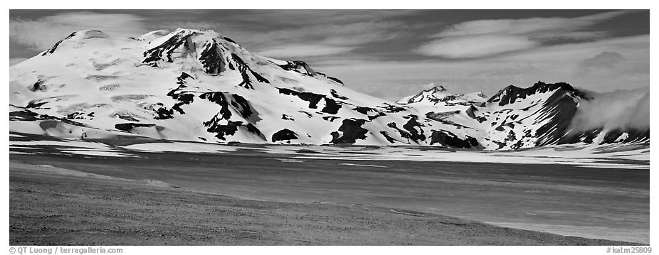 Mt Meigeck rising above floor of the Valley of Ten Thousand Smoke. Katmai National Park (black and white)
