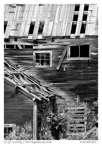 Damaged roof and walls, Kennicott mine. Wrangell-St Elias National Park (black and white)