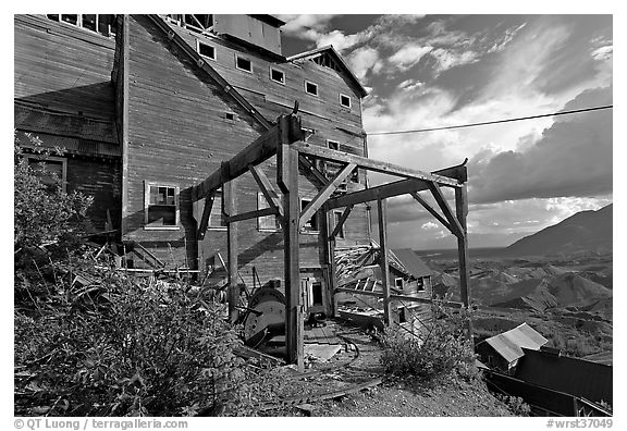 Kennecott Mill overlooking the Root Glacier. Wrangell-St Elias National Park (black and white)