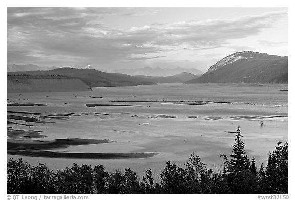 Wide Copper River at sunset. Wrangell-St Elias National Park (black and white)