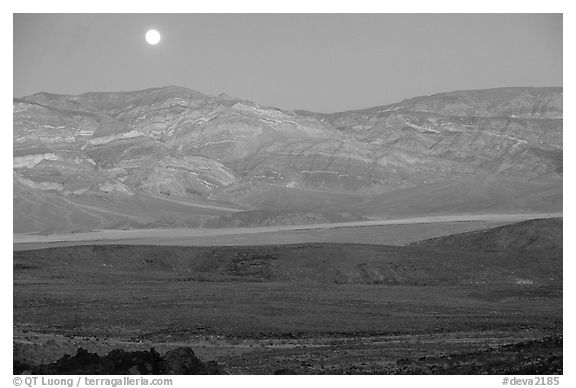 Moonrise over the Panamint range. Death Valley National Park (black and white)