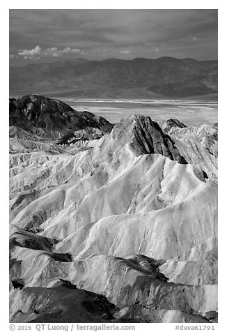 Manly Beacon and main valley. Death Valley National Park (black and white)