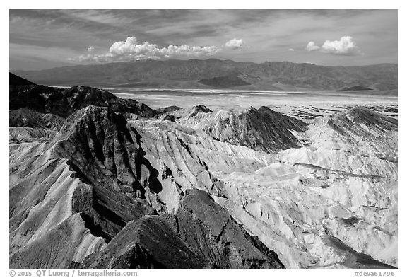 Manly Beacon and salt pan. Death Valley National Park (black and white)