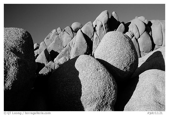 Jumbo rocks, sunset. Joshua Tree National Park (black and white)