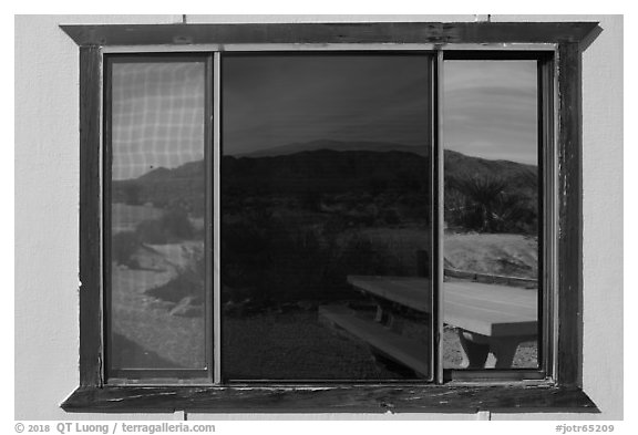 Window reflexion, Cottonwood visitor center. Joshua Tree National Park (black and white)