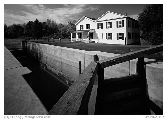 Lock and Canal Visitor Center. Cuyahoga Valley National Park (black and white)