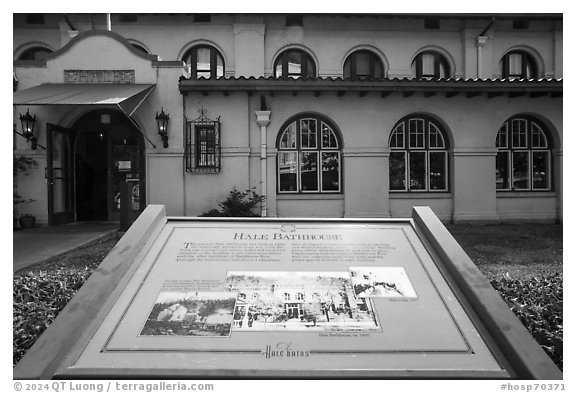 Hale Bathhouse interpretive sign. Hot Springs National Park (black and white)