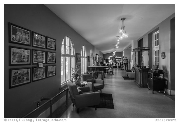 Hotel Hale Lobby. Hot Springs National Park (black and white)