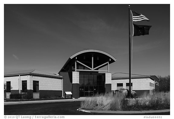 Visitor Center. Indiana Dunes National Park (black and white)
