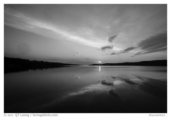 Black and White Picture/Photo: Sun rising over Moskey Basin,. Isle ...