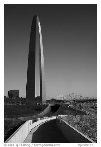 Pathway, railroad tunnel and arch. Gateway Arch National Park (black and white)