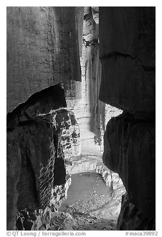 Shaft and pool inside cave. Mammoth Cave National Park (black and white)