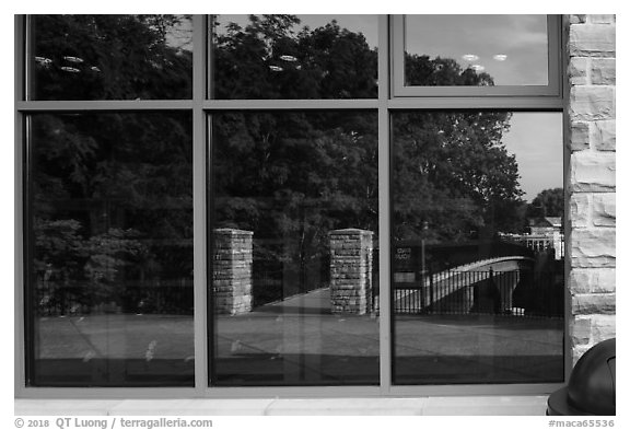 Window Reflexion Visitor Center. Mammoth Cave National Park (black and white)