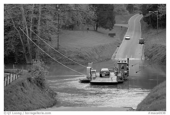 Car crossing Green River on ferry. Mammoth Cave National Park (black and white)
