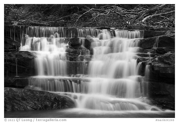 Waterfall, Keeneys Creek. New River Gorge National Park and Preserve (black and white)