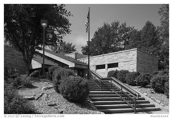 Canyon Rim Visitor Center. New River Gorge National Park and Preserve (black and white)
