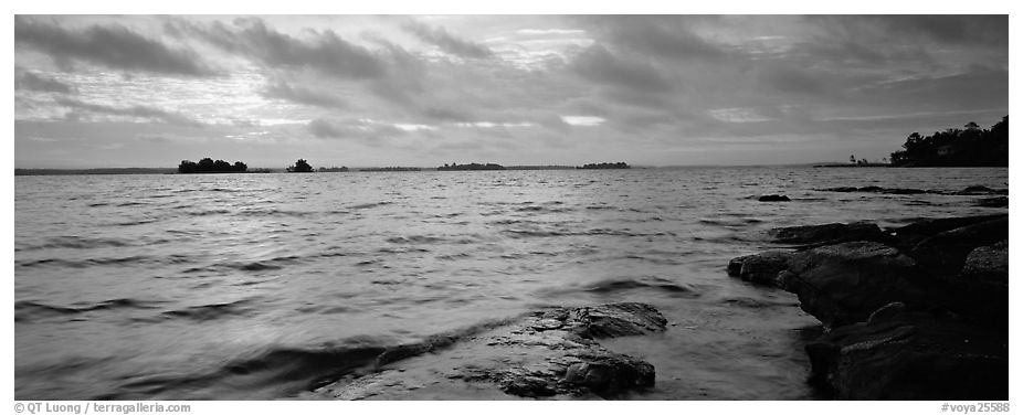 Lakeshore scenery. Voyageurs National Park (black and white)