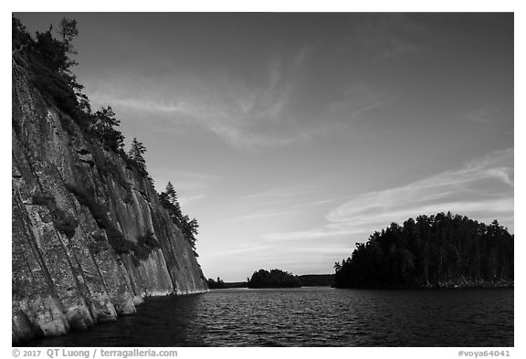 Grassy Bay Cliffs formed by Lac La Croix biotite granite batholith. Voyageurs National Park (black and white)