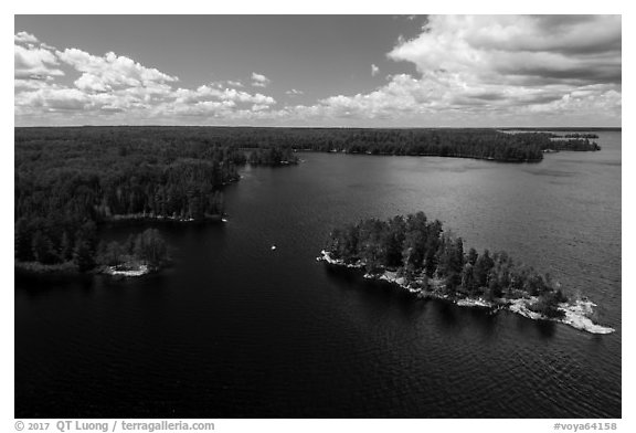 Aerial view of Surveyors Island, Rainy Lake. Voyageurs National Park (black and white)