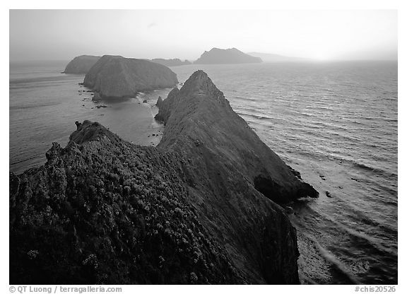 Inspiration point, sunset, Anacapa Island. Channel Islands National Park (black and white)
