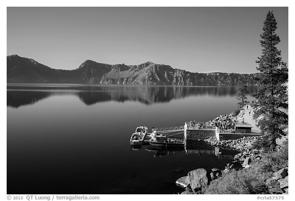 Boat dock, Cleetwood Cove. Crater Lake National Park (black and white)
