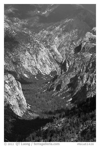 U-shaped valley from above, Cedar Grove. Kings Canyon National Park (black and white)