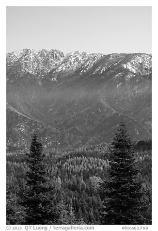 Tombstone Ridge at dawn in autumn. Kings Canyon National Park (black and white)