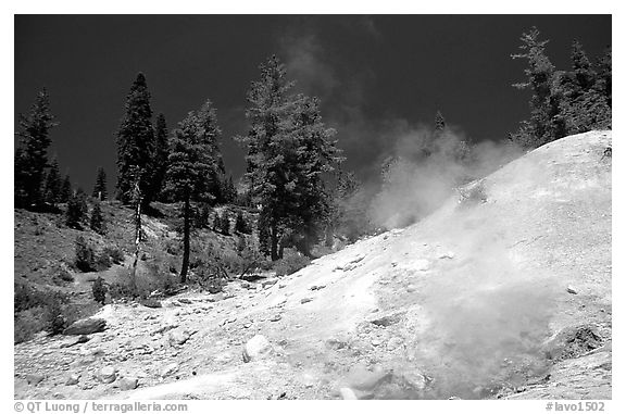 Sulphur works thermal area. Lassen Volcanic National Park (black and white)