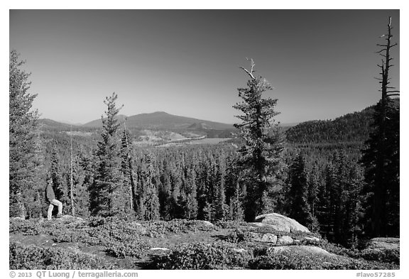 Visitor Looking, Inspiration Point. Lassen Volcanic National Park (black and white)