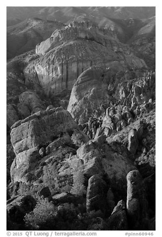 Rock spires, Machete Ridge, and Balconies in late afternoon. Pinnacles National Park (black and white)