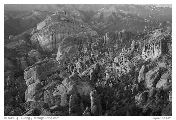 Innumerable rock spires and cliffs seen at sunset. Pinnacles National Park (black and white)