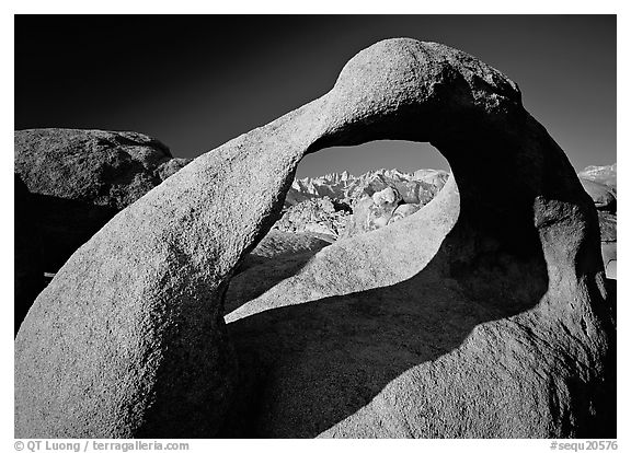 Alabama Hills Arch II and Sierra Nevada, early morning. Sequoia National Park (black and white)