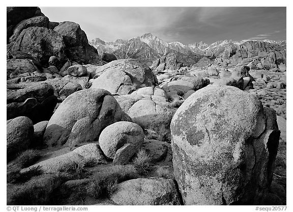 Boulders in Alabama Hills, Lone Pine Peark, and Mt Whitney. Sequoia National Park (black and white)