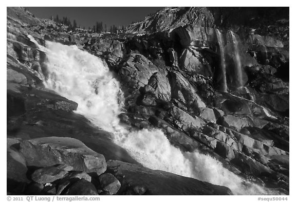 Tokopah Falls. Sequoia National Park (black and white)