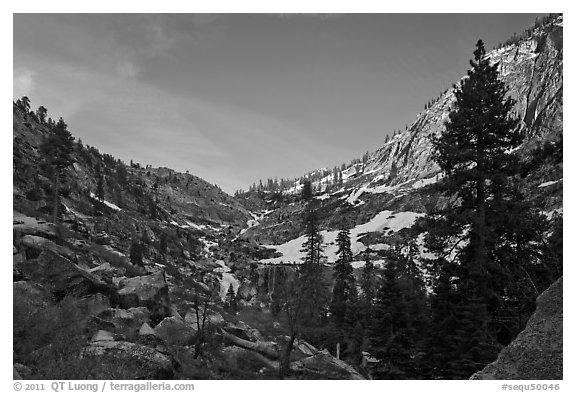 Alpine cirque, Marble Fork of the Kaweah River. Sequoia National Park (black and white)