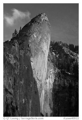 Leaning Tower, sunset. Yosemite National Park (black and white)