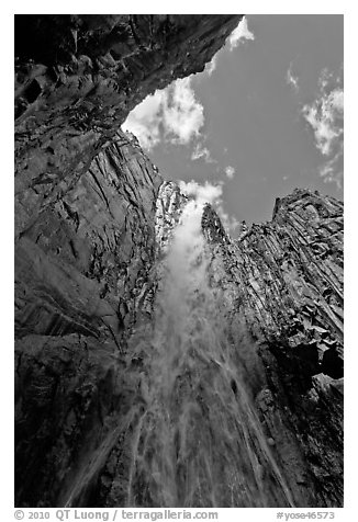 Ribbon Falls from amphitheatre. Yosemite National Park (black and white)