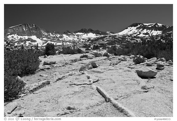 Granite slabs and high Sierra peaks. Yosemite National Park (black and white)