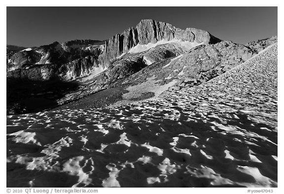 Snow field and North Peak, morning. Yosemite National Park (black and white)