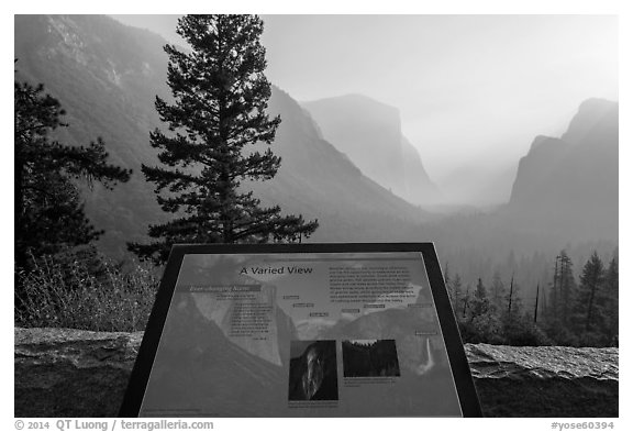 Discovery View interpretive sign. Yosemite National Park (black and white)