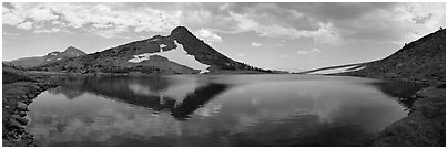 Upper Gaylor Lake. Yosemite National Park (Panoramic black and white)
