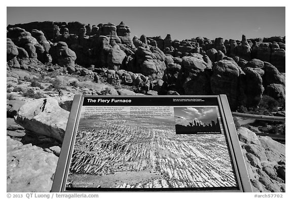 Interpretive sign, Fiery Furnace. Arches National Park (black and white)