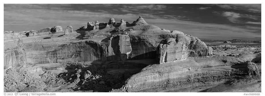 Delicate Arch above Winter Camp Wash. Arches National Park (black and white)
